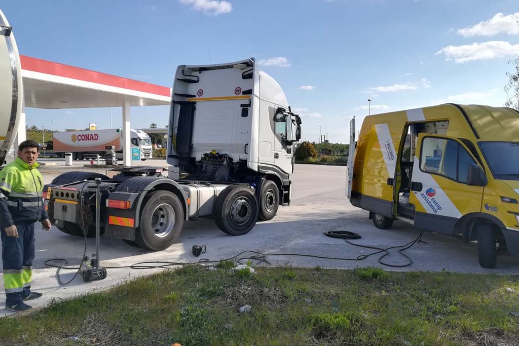 cavarra soccorso stradale pachino siracusa augusta ragusa rosolini 18